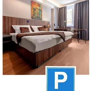 Atelier 3*, Ljubljana Slovenya